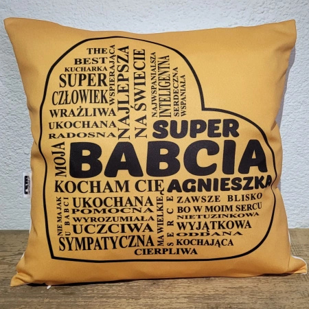 Super prezent dla Babci Spersonalizowana poduszka z imieniem Przytulanka na Dzień  Babci